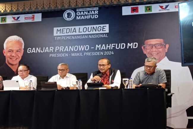 TPN Ganjar Mahfud Klaim Digitalisasi Program Bansos Jokowi Dengan KTP