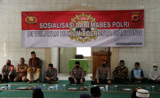 Humas Polri Lakukan Sosialisasi Kontra Radikalisme di Soreang Bandung