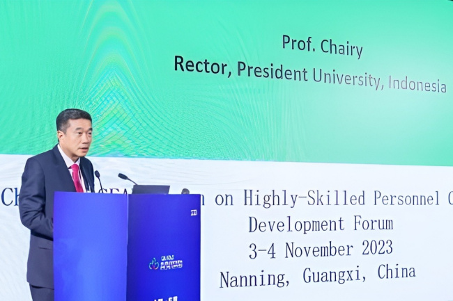 President University Berbagi Pengalaman dalam Forum China-ASEAN HR Cooperation dan Development di Guangxi