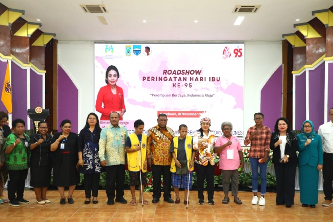 Jelang Perayaan Hari Ibu, Menteri PPPA Kunjungi Manokwari, Dorong Perempuan Jadi Lebih Mandiri