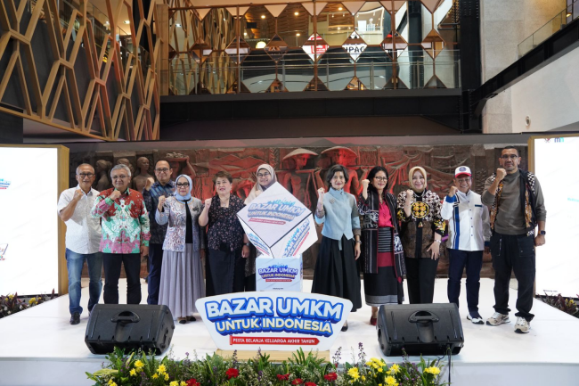 BRI & Pelindo Gelar Bazar UMKM untuk Indonesia Edisi Spesial Akhir Tahun