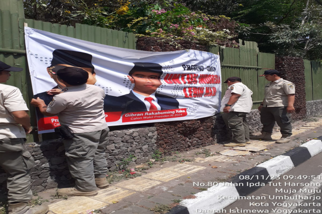 Satpol PP Copoti Poster Kampanye Pelanggar Aturan, PDIP Kota Yogyakarta Pertanyakan Dasar Hukum