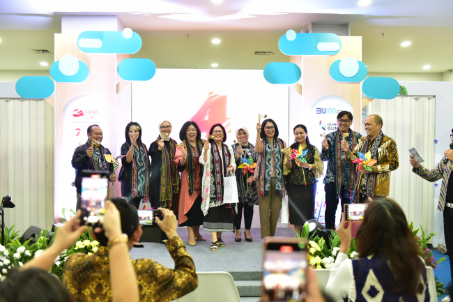 BNI dan ANTAM Gelar Bazar UMKM untuk Indonesia di Sarinah Jakarta