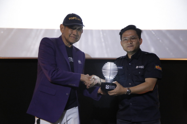 SiCepat Ekspres Raih Dua Penghargaan dalam Marketeers Editor's Choice Award 2023 