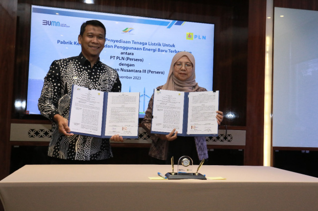 PTPN III (Persero) dan PLN Jalin Kerja Sama Optimalisasi Energi Terbarukan di Pabrik Kelapa Sawit PTPN III Group