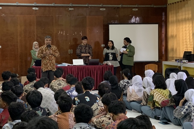 UPN Veteran Jakarta Sukses Gelar Program Inovatif Kelas Melek Gizi di Depok