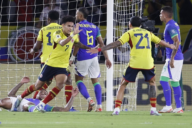 Brasil Tersungkur di Markas Kolombia, Luis Diaz Borong 2 Gol Kemenangan