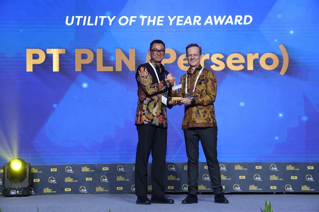 Ungguli Perusahaan Energi se-Asia, PLN Sukses Borong 5 Penghargaan Bergengsi dari Enlit Asia