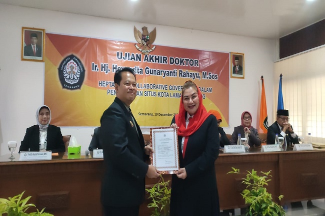 Wali Kota Semarang Selesaikan Program Studi Doktor dengan IPK Sempurna 4.00