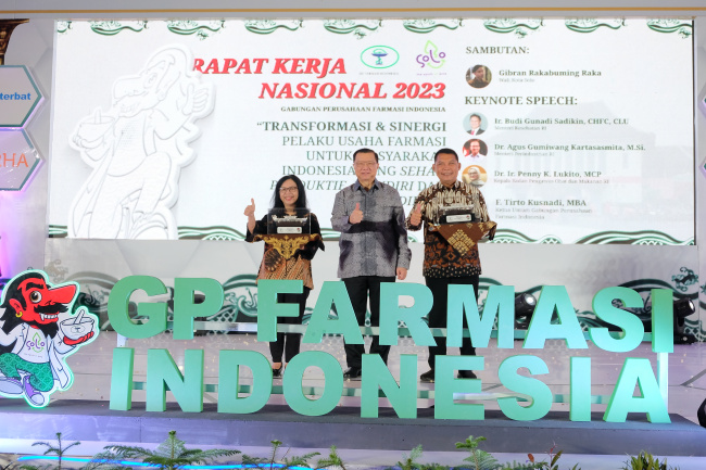 Aturan Usaha Farmasi di UU Kesehatan Baru Perlu Dibahas Lebih Lanjut