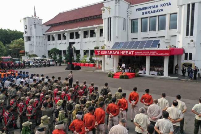 Apel Pasukan Pengamanan Lebaran, Wali Kota Surabaya Minta Pasukan Ikhlas Jaga Kota Pahlawan