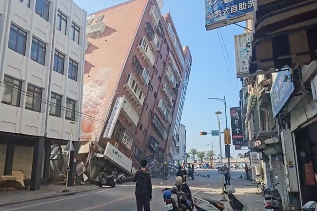 Taiwan Dilanda Gempa 7,2 SR, Terkuat dalam 25 Tahun