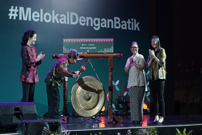 Berdayakan Perajin Batik Lokal, TikTok dan Tokopedia Luncurkan Kampanye #MelokalDenganBatik