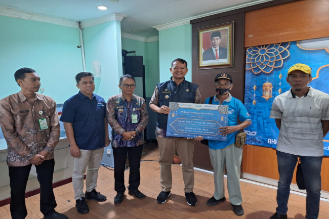 Ramadhan Berkah, Pelindo Sub Regional 3 Kalimantan Gelontorkan Bantuan Rp1,3 Milliar ke Masyarakat 