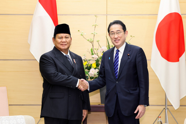 Prabowo Temui PM Kishida Bahas Isu Keamanan dan Laut China Selatan