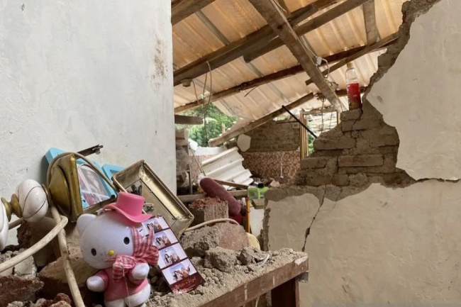 BNPB: Penanganan Darurat Berjalan Baik, Warga Terdampak Gempa Sumedang Diberi DTH Rp500 Ribu