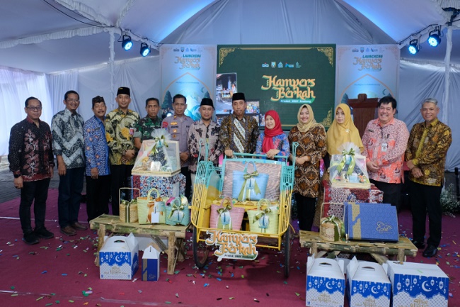 Semen Gresik dan Pemkab Rembang Launching Hampers Berkah, Nglarisi Produk UMKM Lokal, Targetkan Penjualan Rp0,5 Miliar