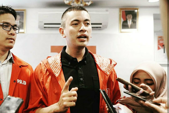 Mundur dari PSI, Rian Ernest Akan Tetap Berpolitik