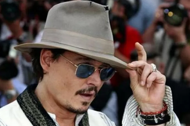 Johnny Depp Garap Film Pertamanya Setelah 25 Tahun Vakum