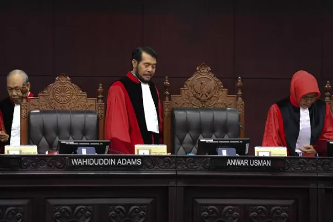MK Tolak Gugatan soal Perppu Ciptaker, 4 Hakim Nyatakan Dissenting Opinion