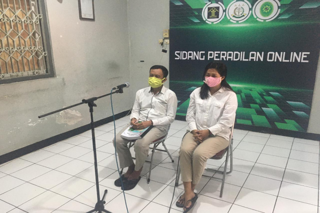 “Raja” dan “Ratu”  Akhirnya Kena Batu