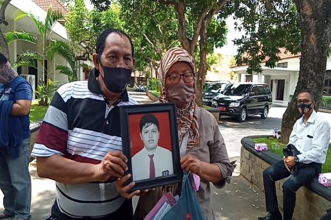 Tak Mereda Usai Rizki Tiada