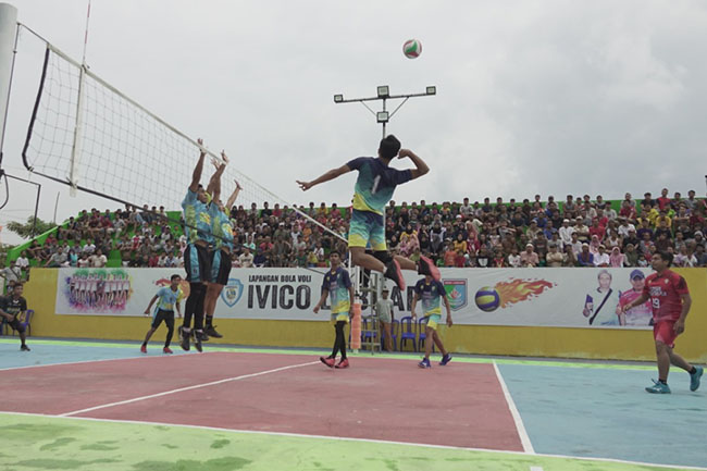 Perbanyak Lapangan Voli, Lombok Barat Selalu Juara | Olahraga
