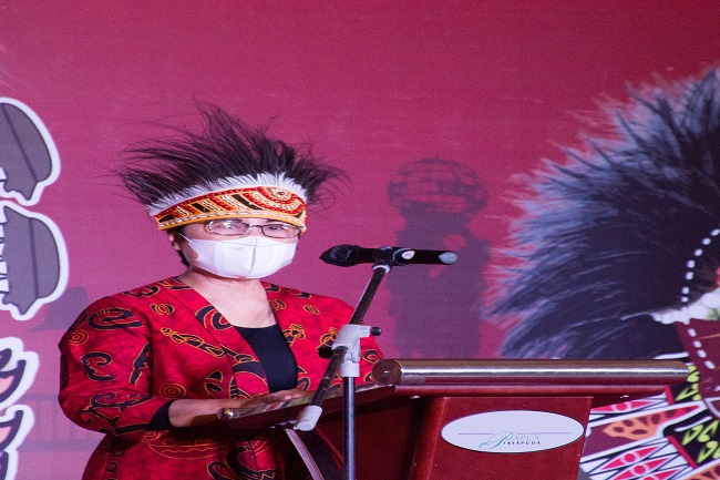 Tekad Putri Papua,Kembangkan Kreativitas Negeri Cenderawasih