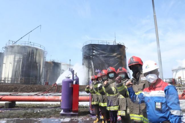 Kebakaran Pertamina Cilacap Berhasil Padam Dalam Waktu 40 Jam | Kebencanaan