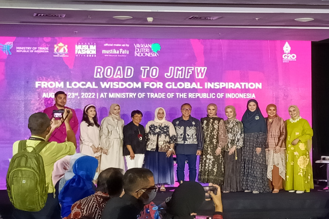 Mendag Yakin Fashion Muslim Indonesia Bisa Berkembang dan Go International