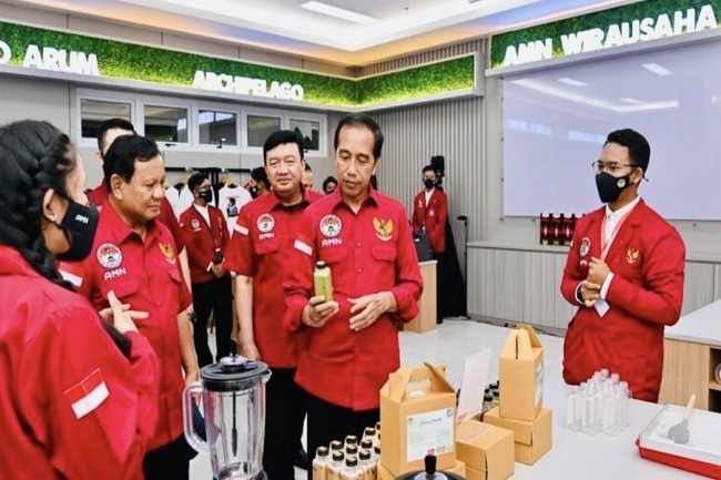 Jokowi Dinobatkan Jadi Tokoh Terpengaruh di 2022, Pengamat Sebut Hal yang Wajar