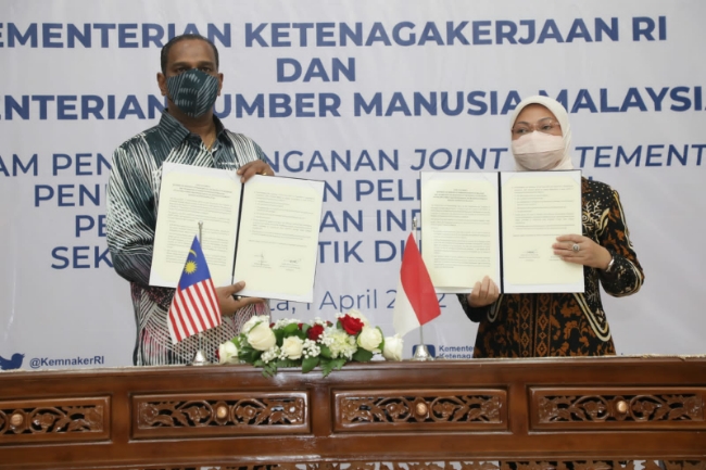 RI-Malaysia Tandatangani Kesepakatan Pekerja Migran, Ini Rinciannya