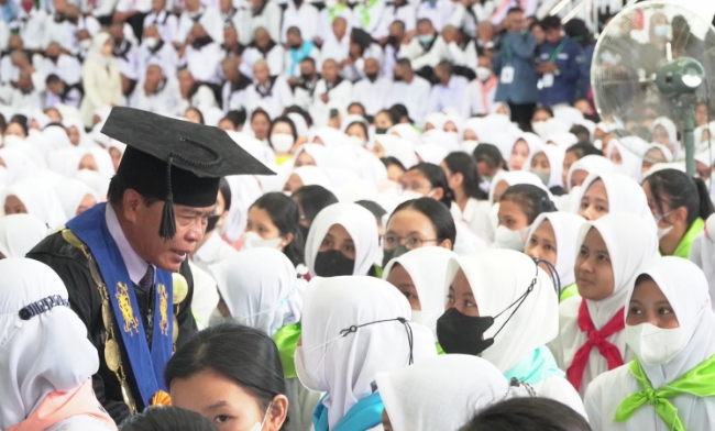 Tahun Ini, Universitas Borneo Tarakan Resmikan 2137 Mahasiswa Baru