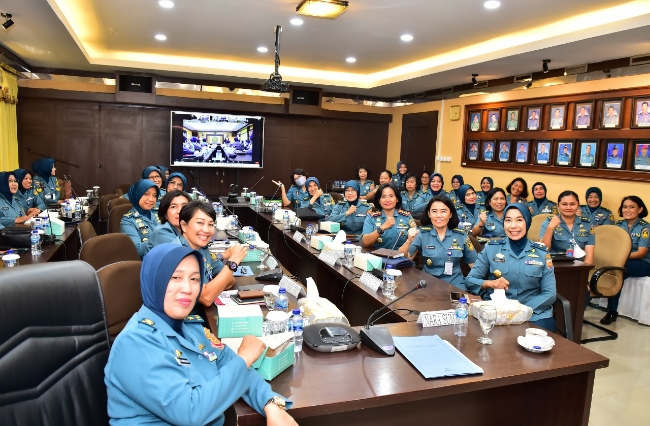 Korps Wanita TNI AL Harus Berwawasan Luas dan Memprioritaskan Pendidikan