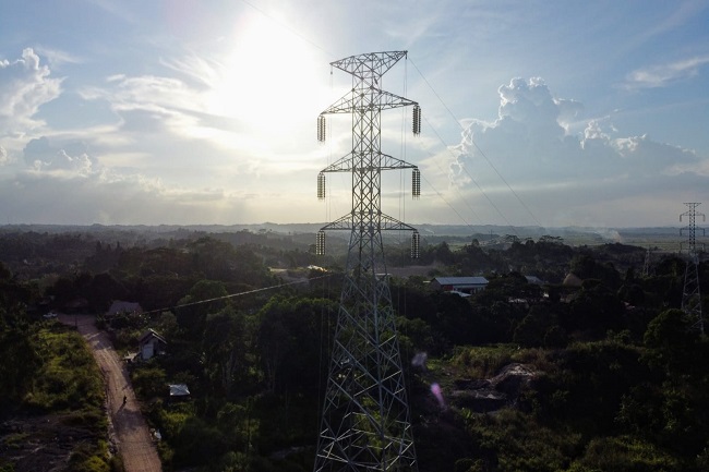 Gunakan Sistem Looping, PLN Kembangkan Jaringan Listrik di Kalimantan  