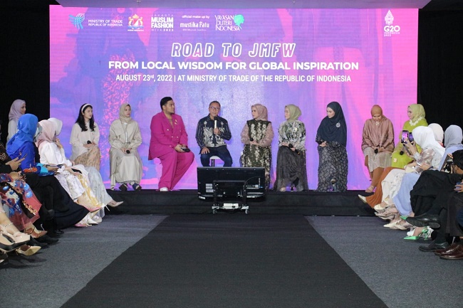JMFW 2023 Fashion Show & Dialog, Wujudkan Indonesia Kiblat Fesyen Muslim Dunia