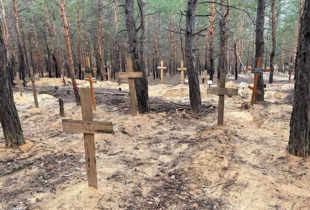 Ngeri! Ukraina Temukan Kuburan Massal, 440 Orang Dibunuh Tentara Rusia