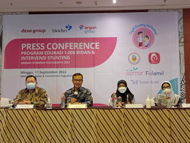 Kepala BKKBN Sebut Jelang 2045 Indonesia Hadapi Tantangan Kelompok Lansia