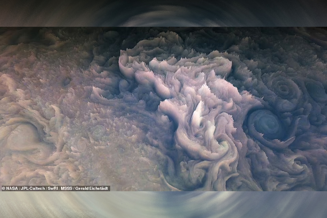 Amazing! Ini Dia Ukiran Lembah dan Puncak Awan Eksotis Jupiter