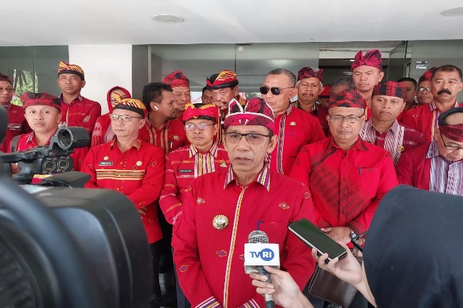 PJ Bupati Buton Datangi Kemendagri Adukan Gubernur Sultra, Ada Apa?