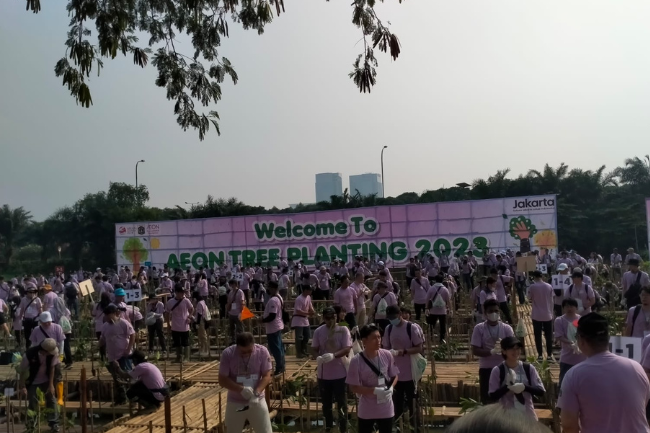 Hijaukan Kawasan Pesisir Jakarta, AEON Gelar Aksi Tanam 3.000 Pohon Bakau