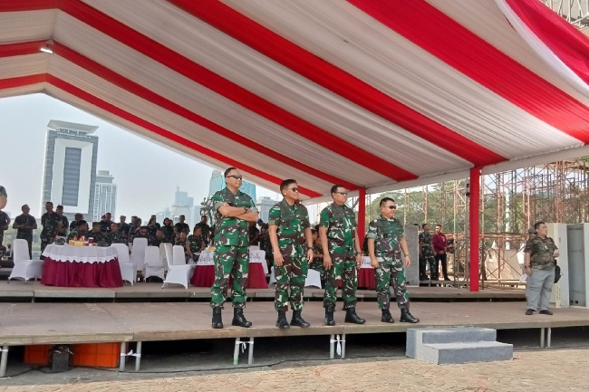 Panglima Yudo Pantau Langsung Gladi Bersih HUT ke-78 TNI untuk Kamis Nanti
