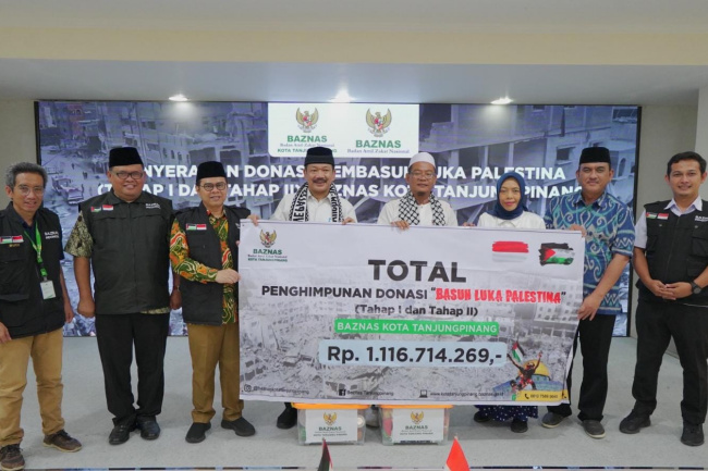 BAZNAS Tanjung Pinang Salurkan Donasi Kemanusiaan Palestina Rp1,1 Miliar