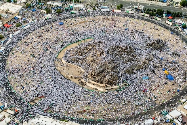 Lebih 2 Juta Jemaah Haji Berkumpul di Arafah, Didominasi Asia dari 150 Negara