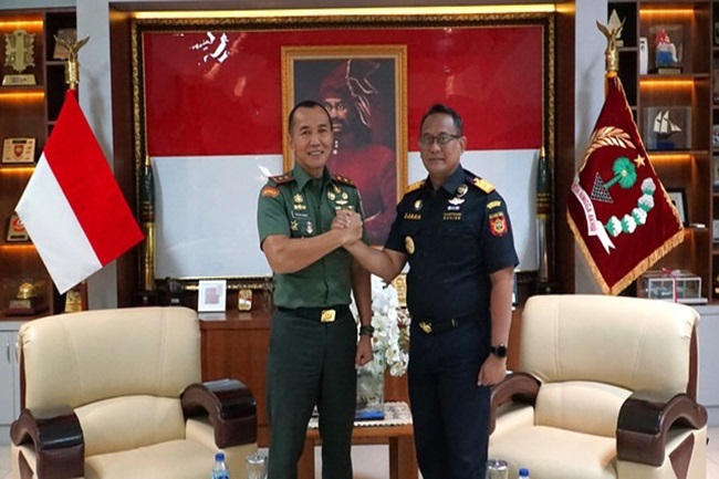 Bersinergi dengan TNI AD dan Karantina, Bea Cukai Fokus Tingkatkan Pelayanan dan Pengawasan