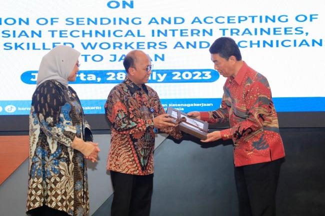 Indonesia-Jepang Teken MoC Bidang Ketenagakerjaan