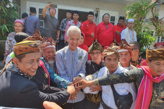 Kunker Politik, Ganjar Terkejut Posternya dengan TGB, Susun Strategi Menang di NTB