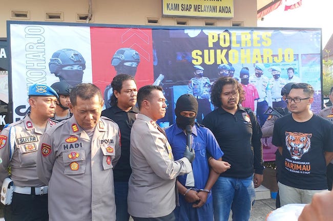 Pembunuhan Dosen UIN Raden Mas Said, Orang Tua Korban Cari Keadilan