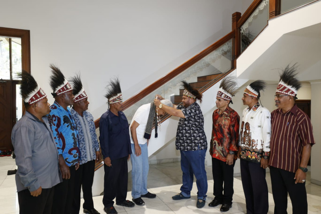 Sejumlah Ketua Adat Papua Nyatakan Mendukung Ganjar