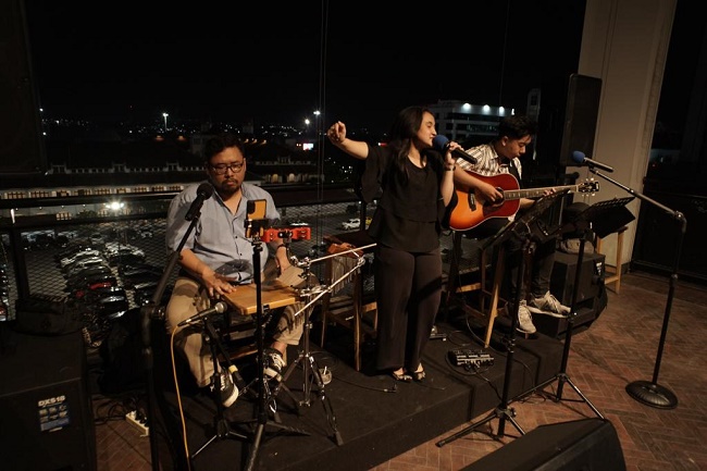 Rooms Inc Semarang Manjakan Para Pecinta Musik Jazz dengan Menghadirkan Jazzmile